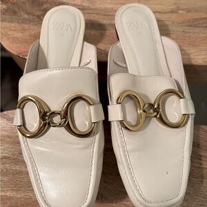 ZARA slides ivory with gold buckle size 6.5